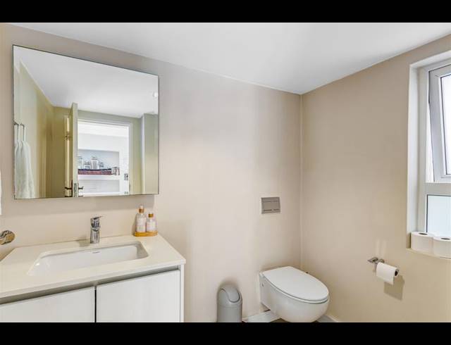 4 BEDROOM HOUSE FOR SALE IN BENMORE GARDENS